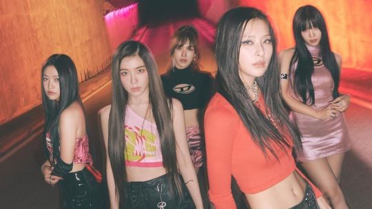 Yeri, Irene, Wendy, Seulgi y Joy de Red Velvet